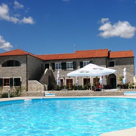 Pansion Skelin Hotel Drinovci Kültér fotó