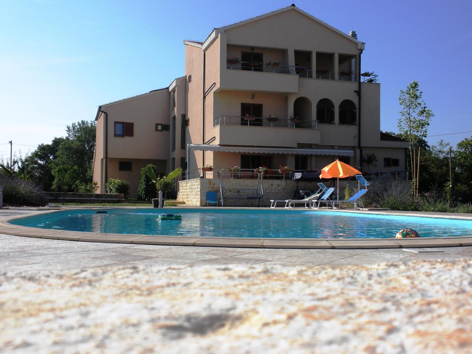 Pansion Skelin Hotel Drinovci Kültér fotó